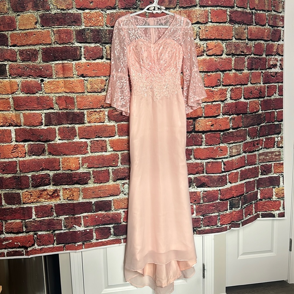 LT Lanting Bridal Dress Satin Lace Beaded maxi-Length Size Small